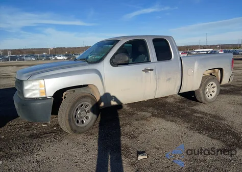 2011 Chevrolet Silverado 1500 Work Truck z USA, uszkodzony, nr VIN 1GCRCPEX4BZ117110
